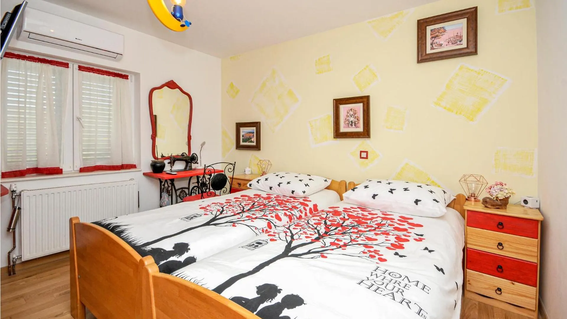 Holiday home Nice Home In Trogir With House Sea View